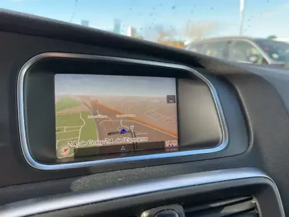 Photo 23 Volvo V40  D2 AdBlue 120 ch Geartronic 6