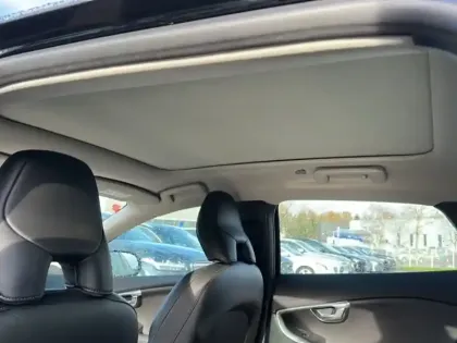 Photo 10 Volvo V40  D2 AdBlue 120 ch Geartronic 6