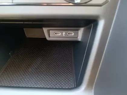 Photo 41 Volkswagen Taigo  1.0 TSI 116 DSG7