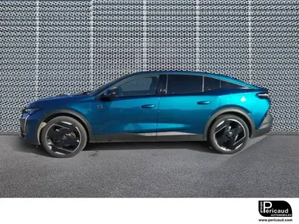 Photo 24 Peugeot 408  PHEV 225 e-EAT8