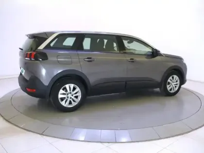 Photo 4 Peugeot 5008  Hybrid 136 e-DCS6