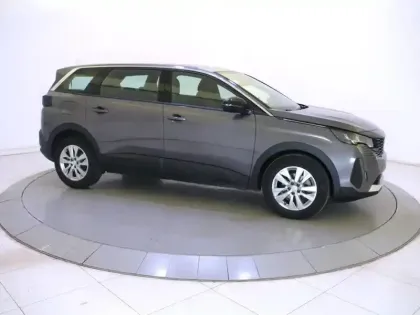 Photo 3 Peugeot 5008  Hybrid 136 e-DCS6