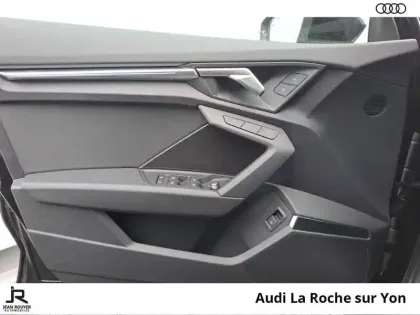 Photo 33 Audi A3  Sportback 40 TFSIe 204 S tronic 6