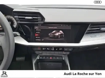 Photo 37 Audi A3  Sportback 40 TFSIe 204 S tronic 6