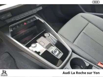 Photo 51 Audi A3  Sportback 40 TFSIe 204 S tronic 6