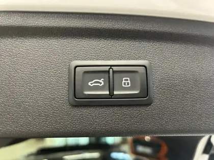 Photo 35 Audi A3  Sportback 45 TFSIe 245 S tronic 6