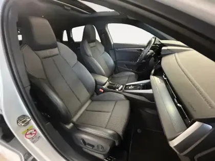 Photo 27 Audi A3  Sportback 45 TFSIe 245 S tronic 6