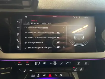 Photo 39 Audi A3  Sportback 45 TFSIe 245 S tronic 6