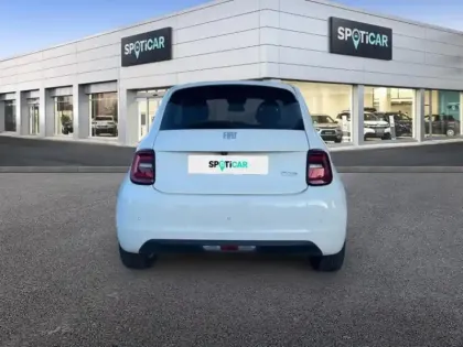 Photo 4 Fiat 500  e 118ch Pack Confort & Style MY23