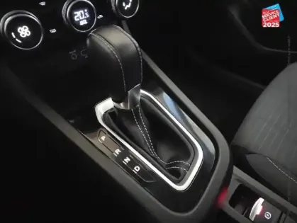 Photo 12 Renault Arkana  1.3 TCe mild hybrid 140ch Evolution EDC -22 GPS Camera