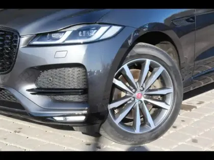Photo 5 Jaguar F-Pace  P400e Plug-in-Hybrid R-Dynamic SE BVA8 AWD