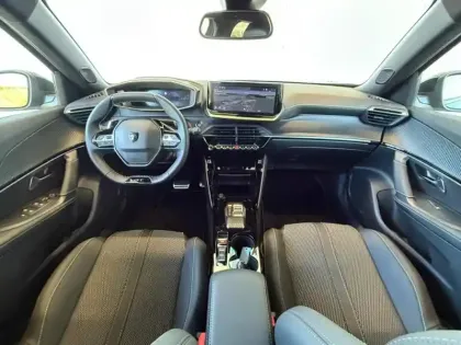 Photo 7 Peugeot 2008  145 GT Hybrid GPS / CAMERA