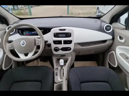 Photo 8 Renault Zoé Zoe Business charge normale R90 MY19