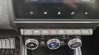 Photo 32 Renault Clio  Eco-G 100 GSR2