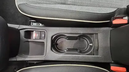 Photo 28 Renault Clio  Eco-G 100 GSR2