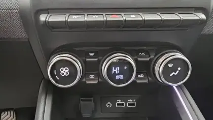 Photo 31 Renault Clio  Eco-G 100 GSR2