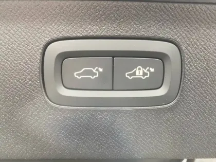 Photo 31 Volvo Xc90  T8 AWD Hybride Rechargeable 455 ch Geartronic 8 7pl