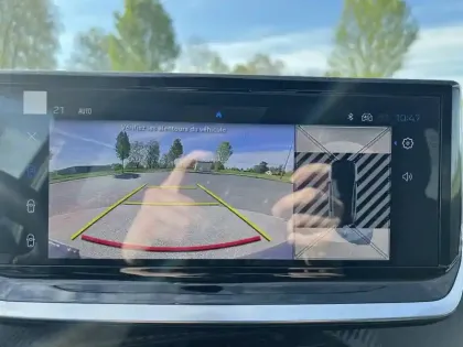 Photo 44 Peugeot 208  Hybrid 110 e-DCS6