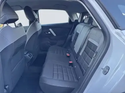 Photo 33 Citroën C4  Hybride 136 e-DCS6