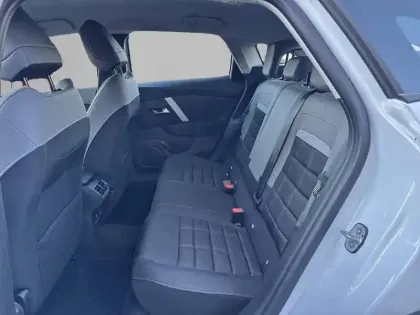 Photo 11 Citroën C4  Hybride 136 e-DCS6