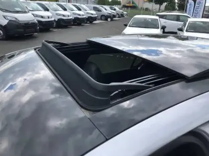 Photo 41 Peugeot 308  Electrique 54 kWh 156ch