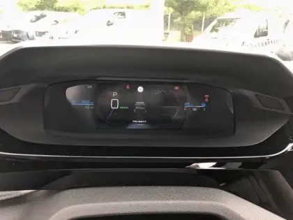 Photo 31 Peugeot 308  Electrique 54 kWh 156ch