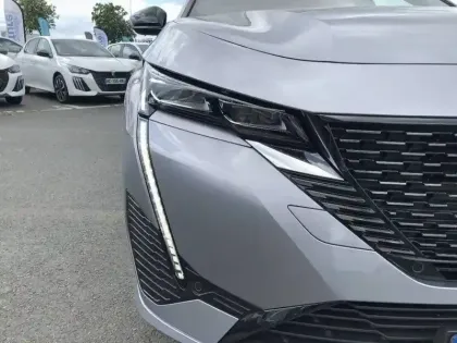 Photo 37 Peugeot 308  Electrique 54 kWh 156ch