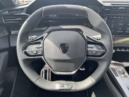 Photo 8 Peugeot 308  Hybrid 136 e-DCS6