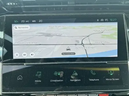 Photo 17 Peugeot 308  Hybrid 136 e-DCS6