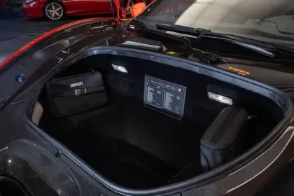 Photo 16 Ferrari F8  Tributo 3.9  V8 BiTurbo 720ch
