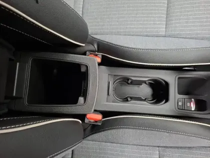 Photo 29 Renault Clio  TCe 90 GSR2