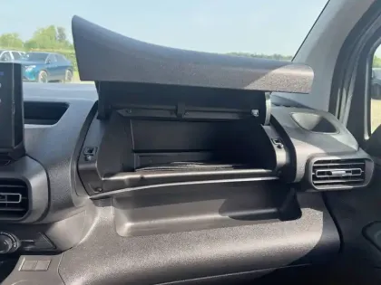 Photo 27 Peugeot Partner  FOURGON M 1000 KG BLUEHDI 100 S&S BVM6