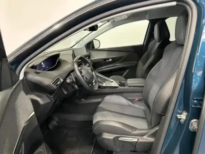 Photo 8 Peugeot 3008  HYBRID 225ch Allure Pack e-EAT8