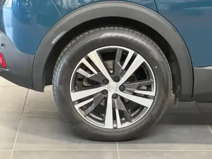 Photo 10 Peugeot 3008  HYBRID 225ch Allure Pack e-EAT8