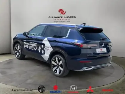 Photo 2 Mitsubishi Outlander  2.4 PHEV 306ch Instyle + 4WD