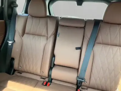 Photo 12 Mitsubishi Outlander  2.4 PHEV 306ch Instyle + 4WD