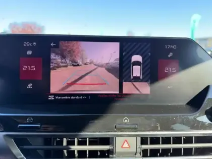 Photo 14 Citroën C4  PureTech 130ch S&S Shine