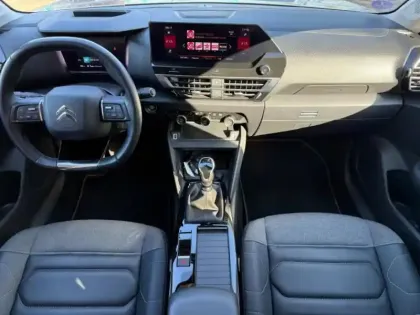 Photo 8 Citroën C4  PureTech 130ch S&S Shine