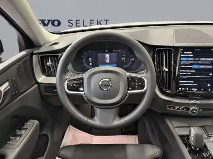 Photo 31 Volvo Xc60  T6 AWD Hybride rechargeable 253 ch+145 ch Geartronic 8
