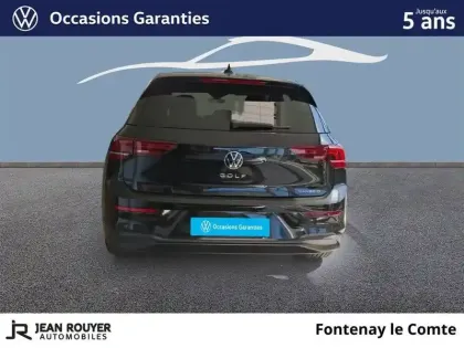 Photo 38 Volkswagen Golf  1.5 eHybrid 204 DSG6