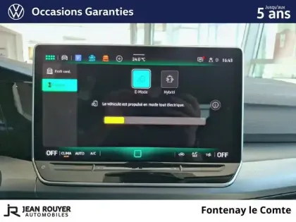 Photo 55 Volkswagen Golf  1.5 eHybrid 204 DSG6