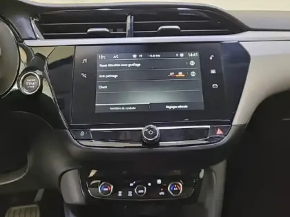 Photo 19 Opel Corsa  Electrique 136 ch & Batterie 50 kWh