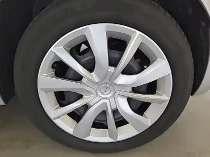 Photo 12 Opel Corsa  Electrique 136 ch & Batterie 50 kWh