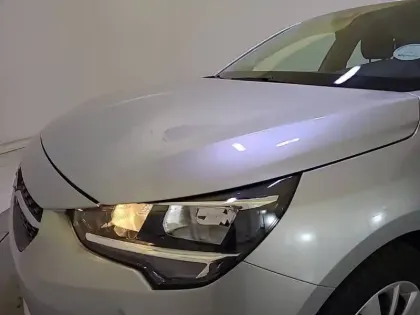 Photo 15 Opel Corsa  Electrique 136 ch & Batterie 50 kWh