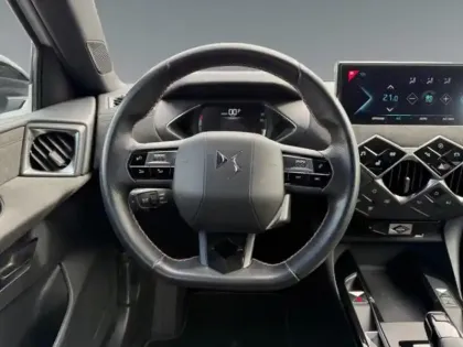 Photo 11 DS DS 3  Crossback E-Tense Performance Line +