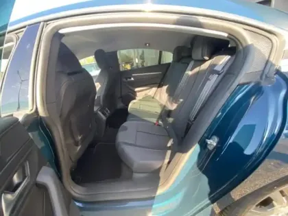 Photo 7 Peugeot 508  BlueHDi 130ch S&S Allure Business EAT8