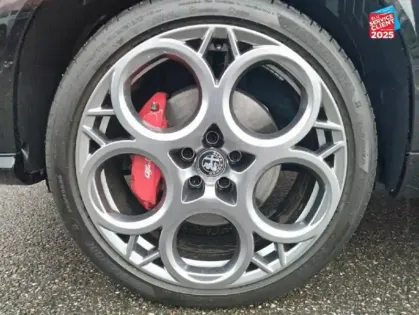 Photo 14 Alfa Romeo Tonale  1.3 PHEV 280ch Veloce AT6 e-Q4