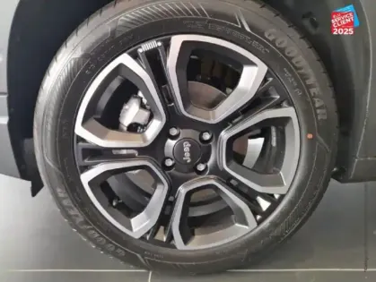 Photo 14 Jeep Avenger  Electrique 156ch 115kW Summit