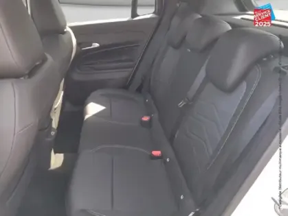 Photo 10 Jeep Avenger  1.2 Turbo T3 100ch Altitude