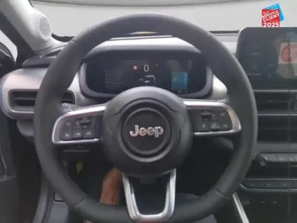 Photo 11 Jeep Avenger  Electrique 156ch 115kW Summit